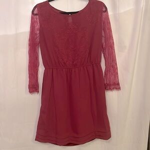 flying tomato magenta embroidered lace sleeve dress sz large